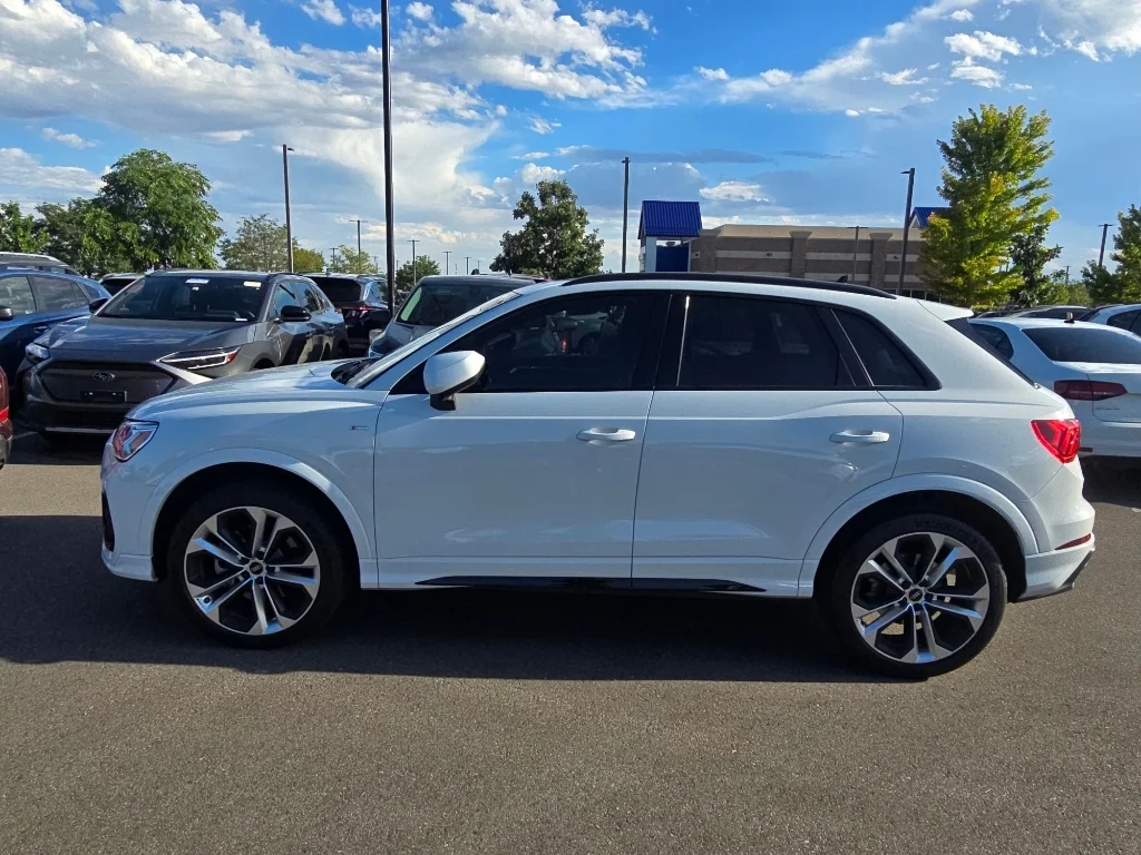 Used 2022 Glacier White Metallic Audi S line Premium Plus image 2