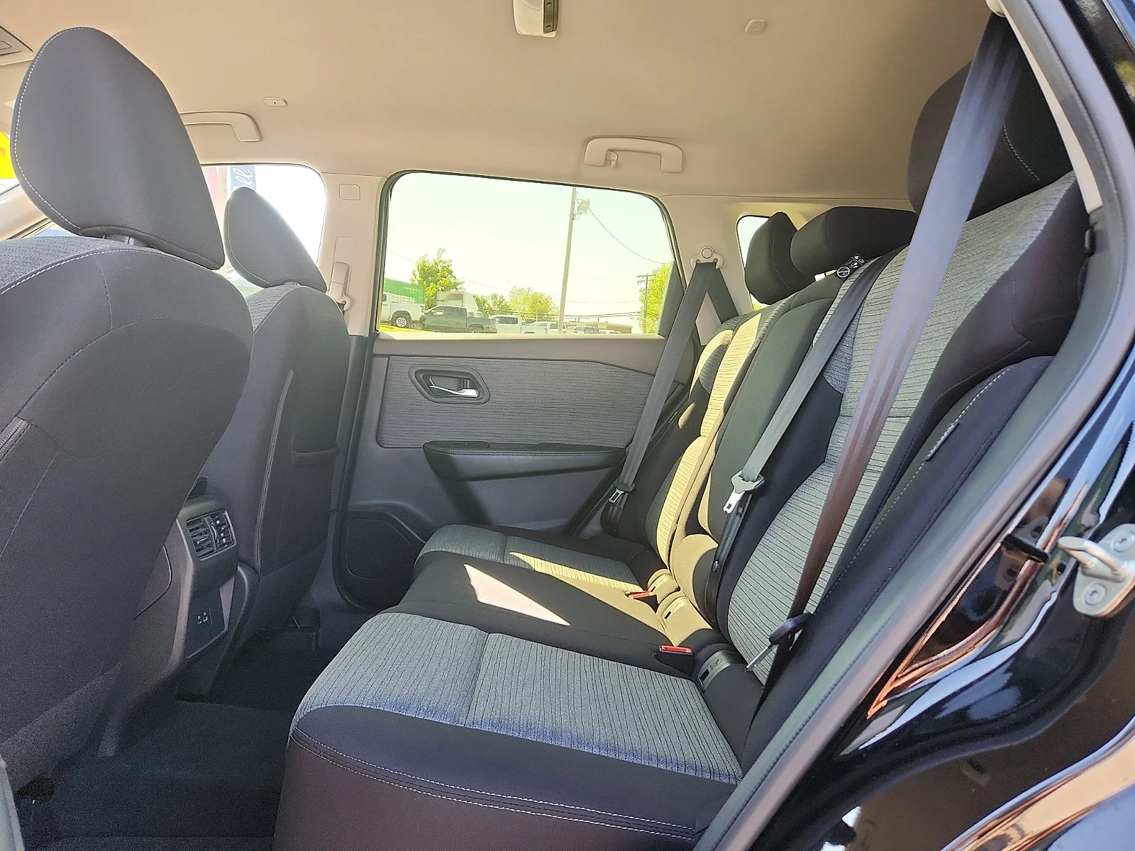 Used 2023 Black Nissan SV image 10