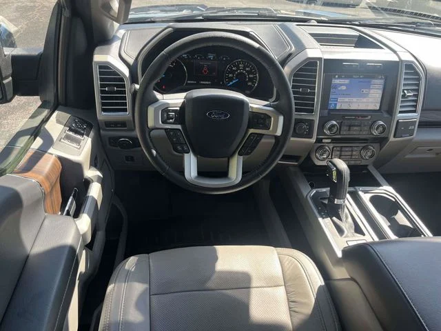 Used 2016 Blue Jeans Metallic Ford Lariat image 18