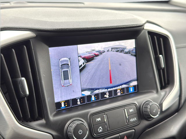 Used 2022 Blue GMC SLT image 18