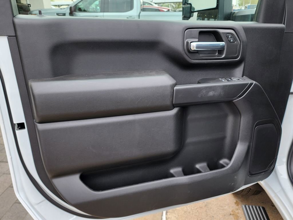 2026 GMC Sierra 3500HD Pro - Photo 18