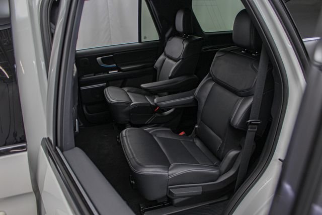New 2026 White Ford Platinum image 22