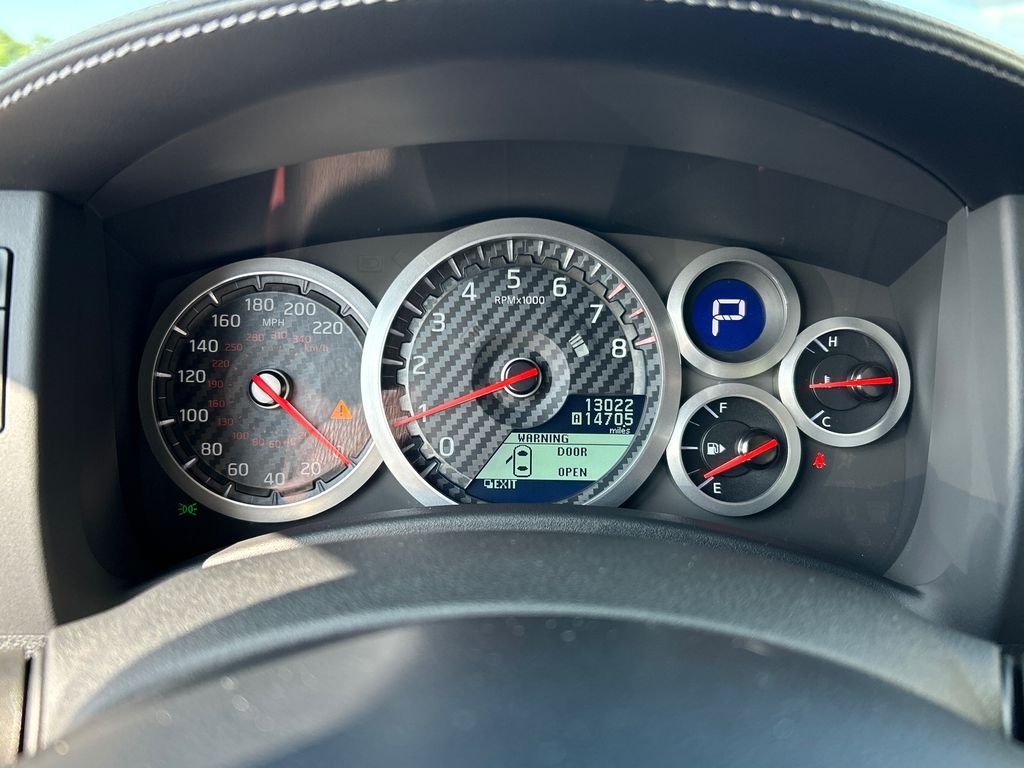 Used 2015 White Nissan Black Edition image 14