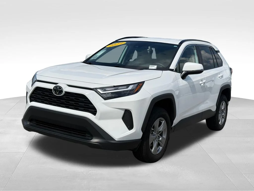 Used 2024 White Toyota XLE image 1