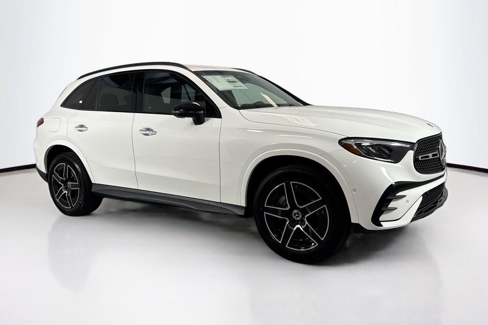 New 2026 Polar White Mercedes-Benz GLC 300 image 3