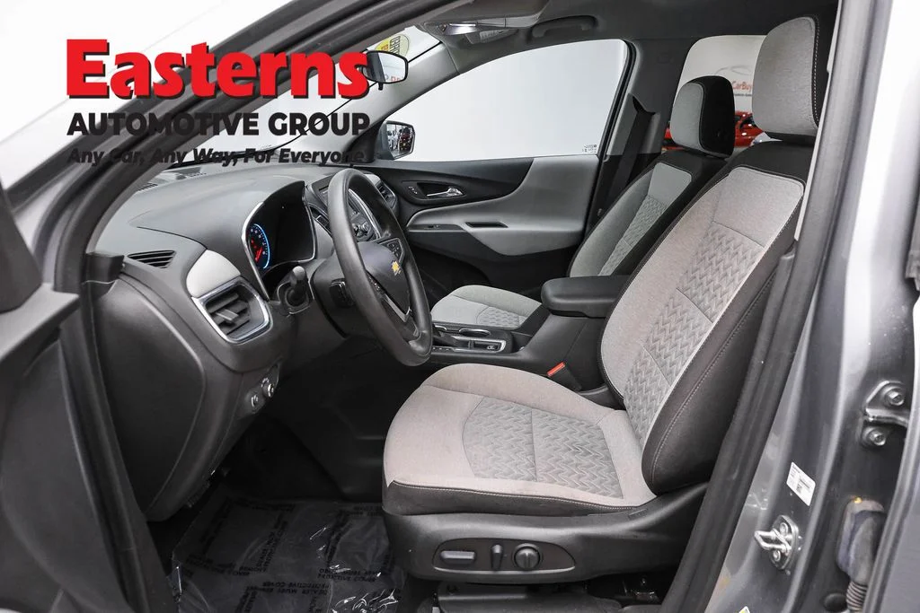Used 2023 Gray Chevrolet LT image 13