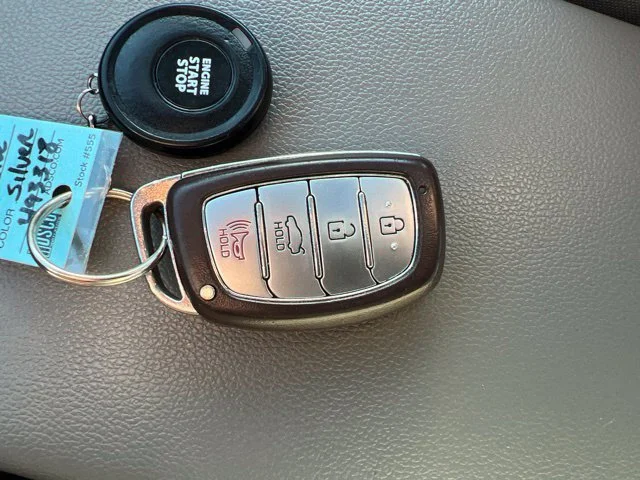 Used 2018 Silver Hyundai Value Edition image 32