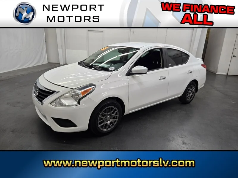 2015 Nissan Versa Sedan SV