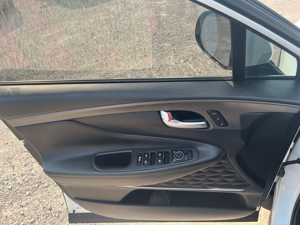 Used 2020 Quartz White Hyundai Limited image 17
