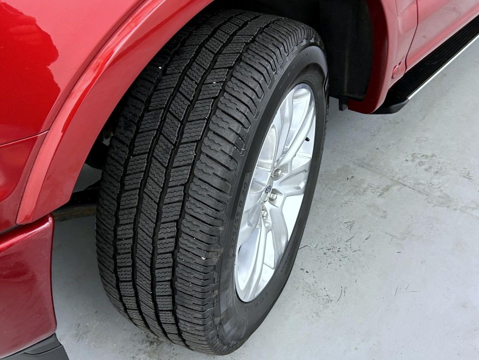 Used 2019 Red Ford Platinum image 25