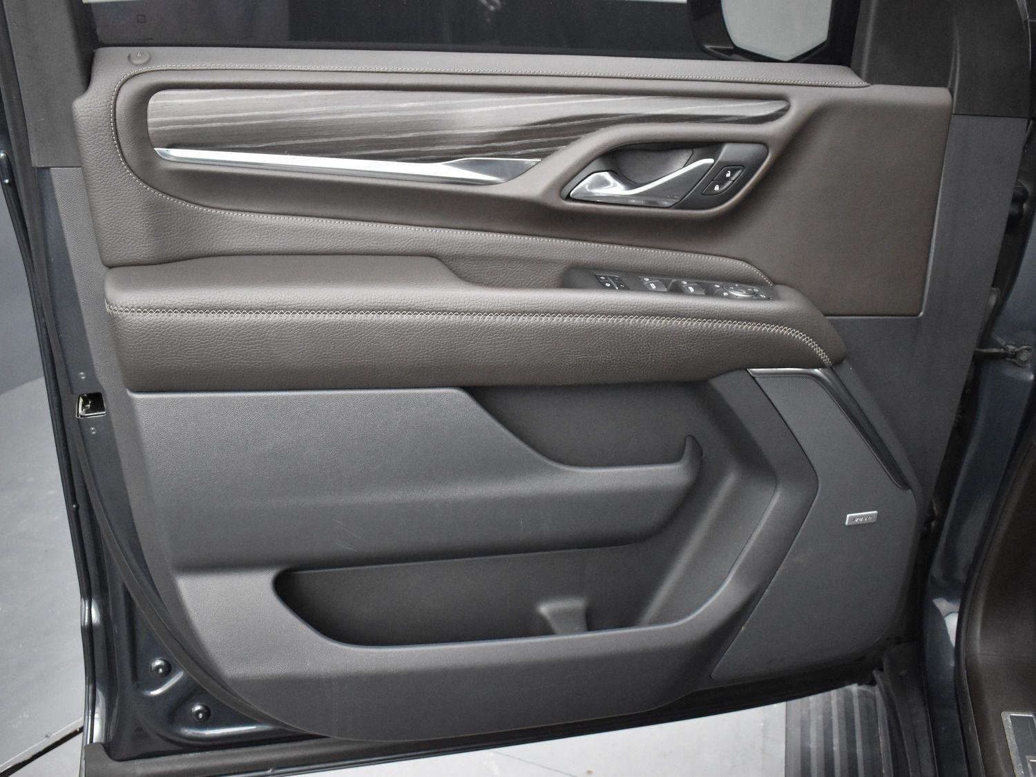 Used 2021 Hunter Metallic GMC Denali image 12