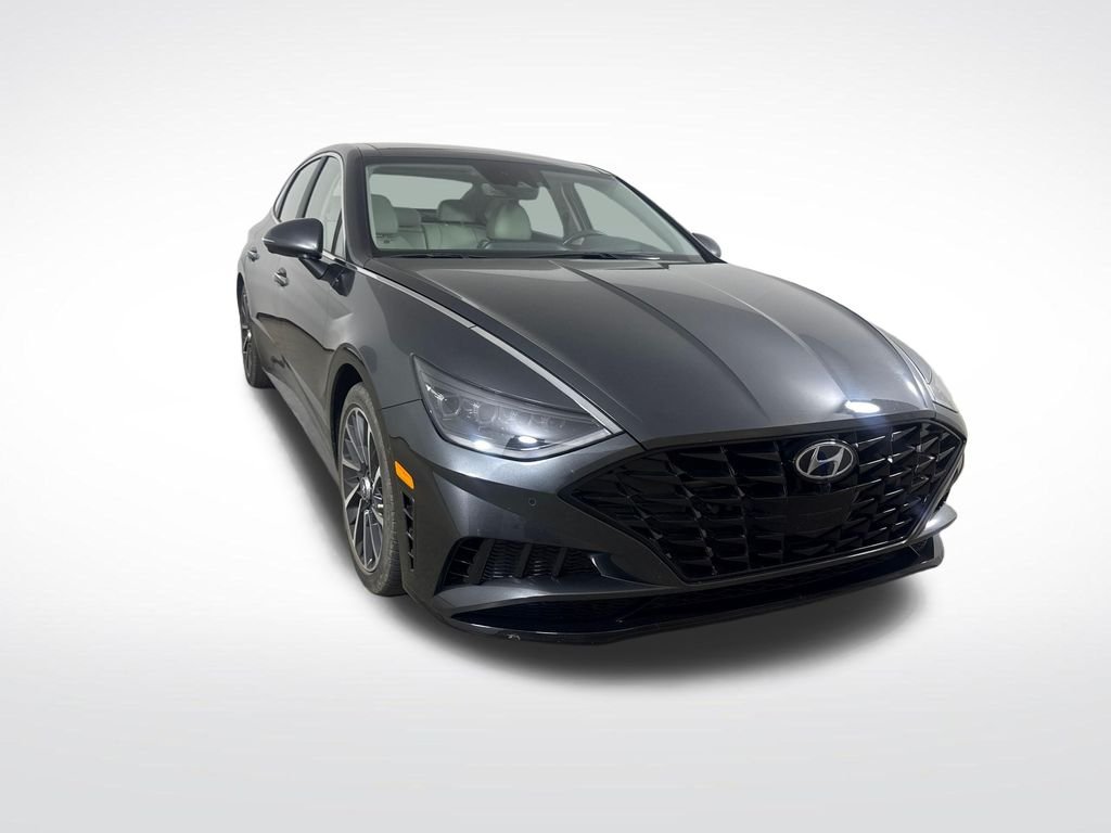2022 Hyundai Sonata Limited 1.6T's photo