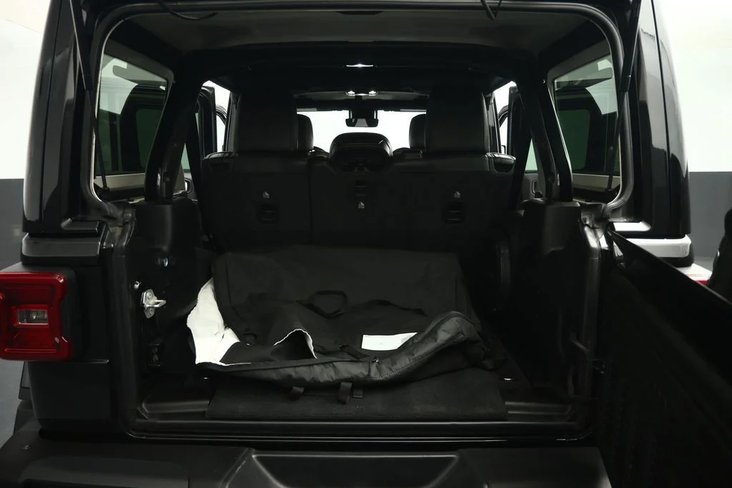 Used 2023 Black Jeep Rubicon 392 image 68
