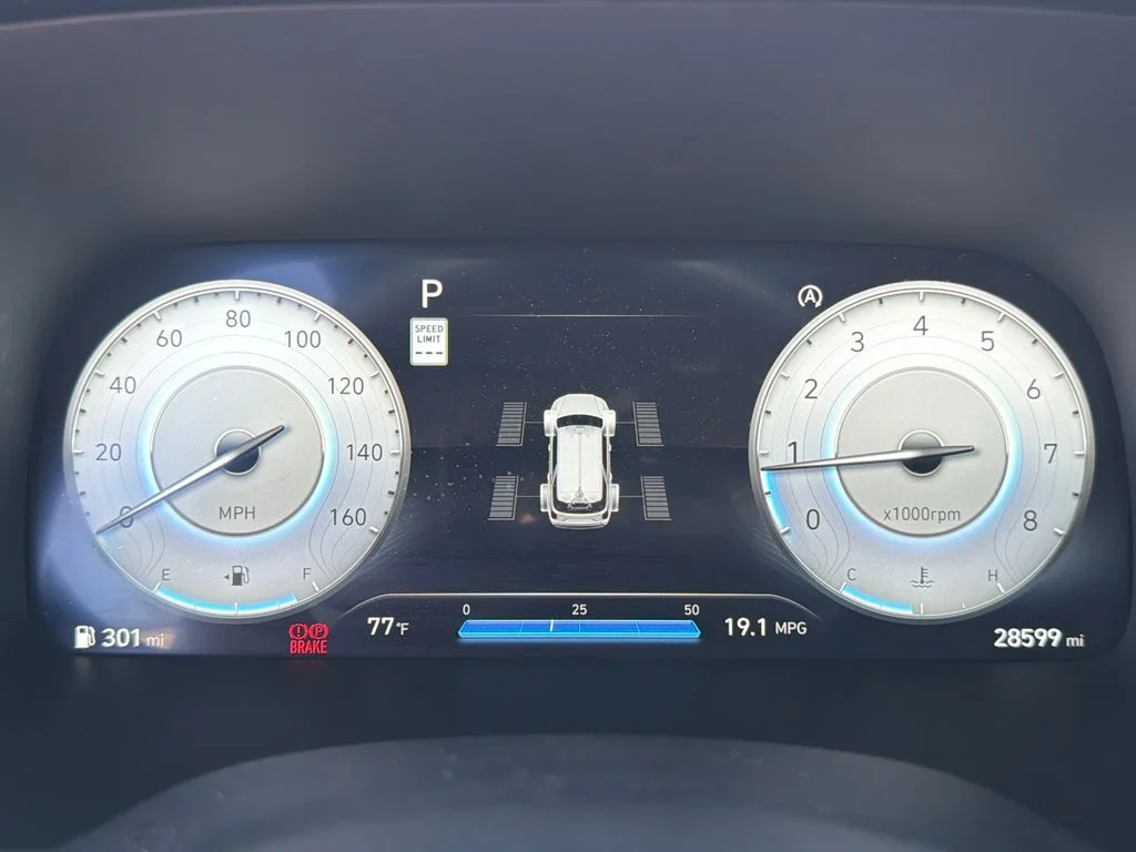 Used 2024 Red Hyundai Calligraphy image 27