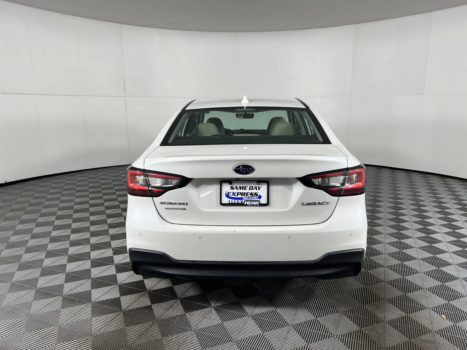 Used 2022 Wh Subaru Limited image 49