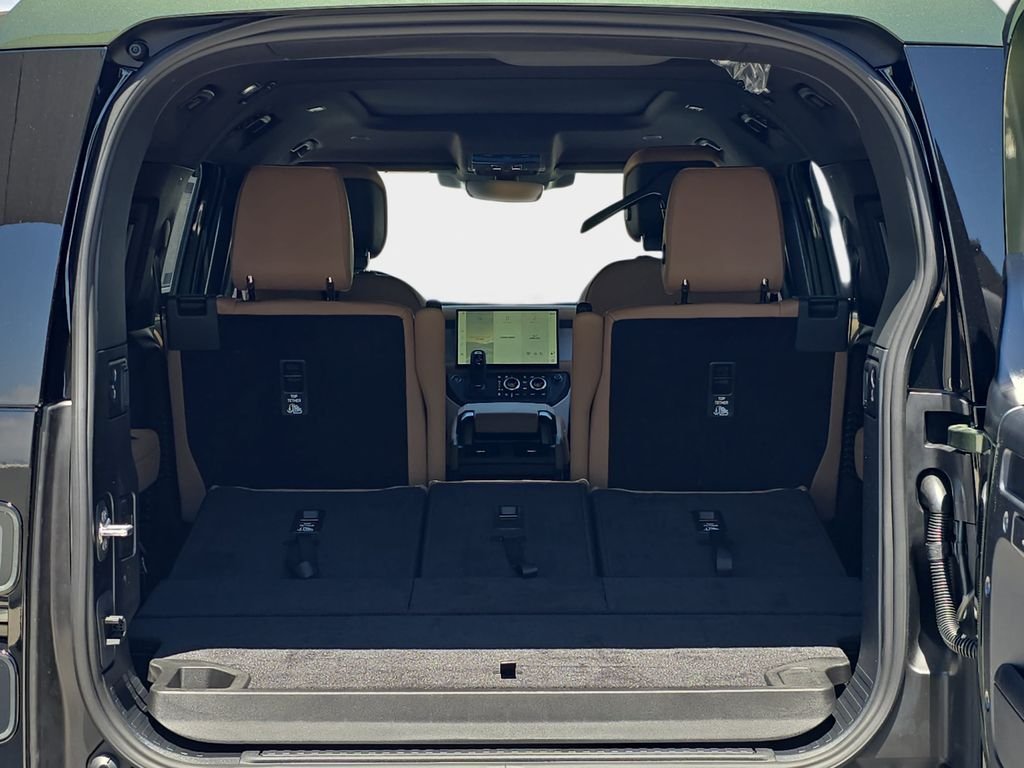 New 2026 Woolstone Green LAND ROVER S image 12
