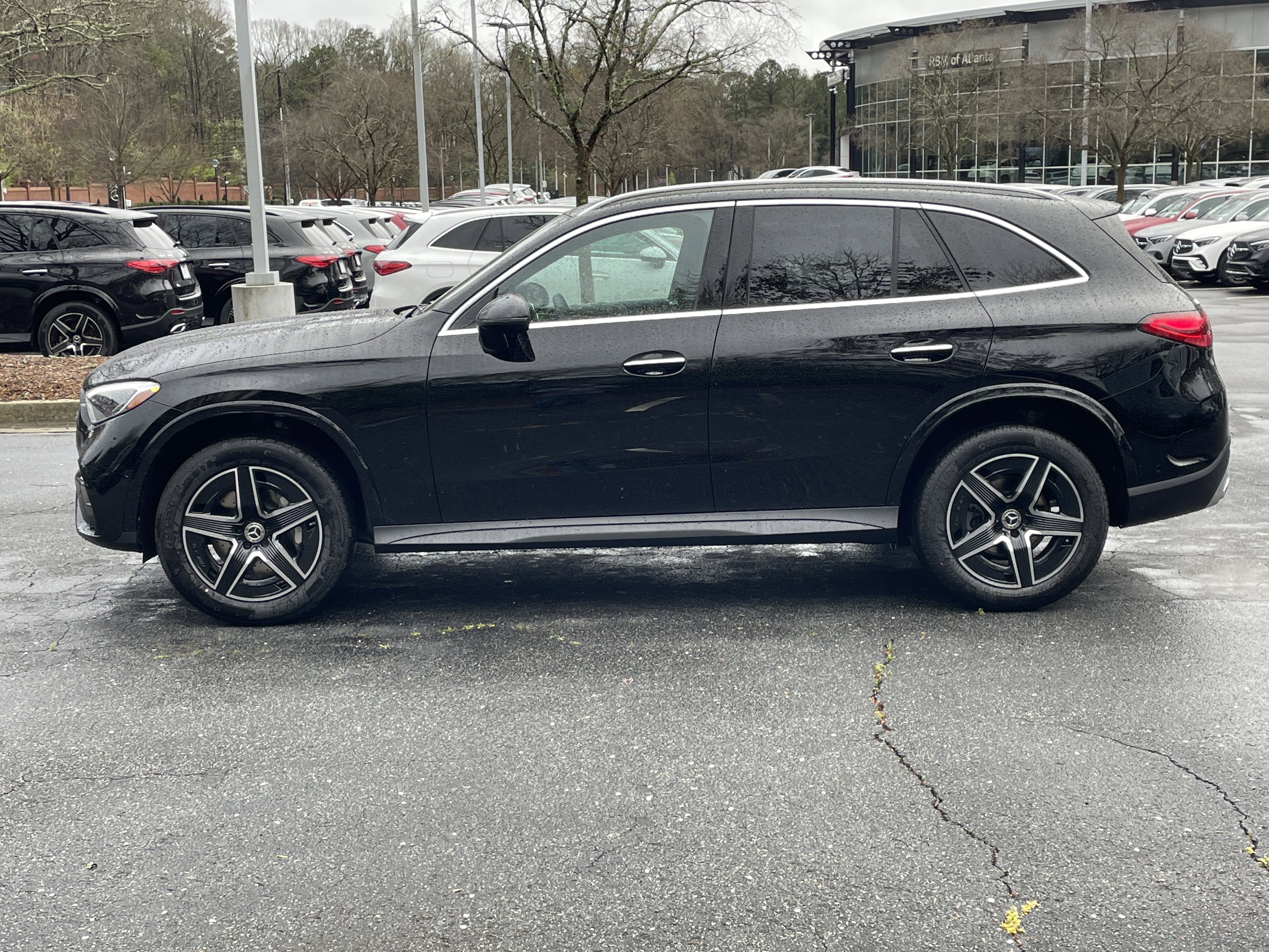 New 2026 Black Mercedes-Benz GLC 300 SUV image 14