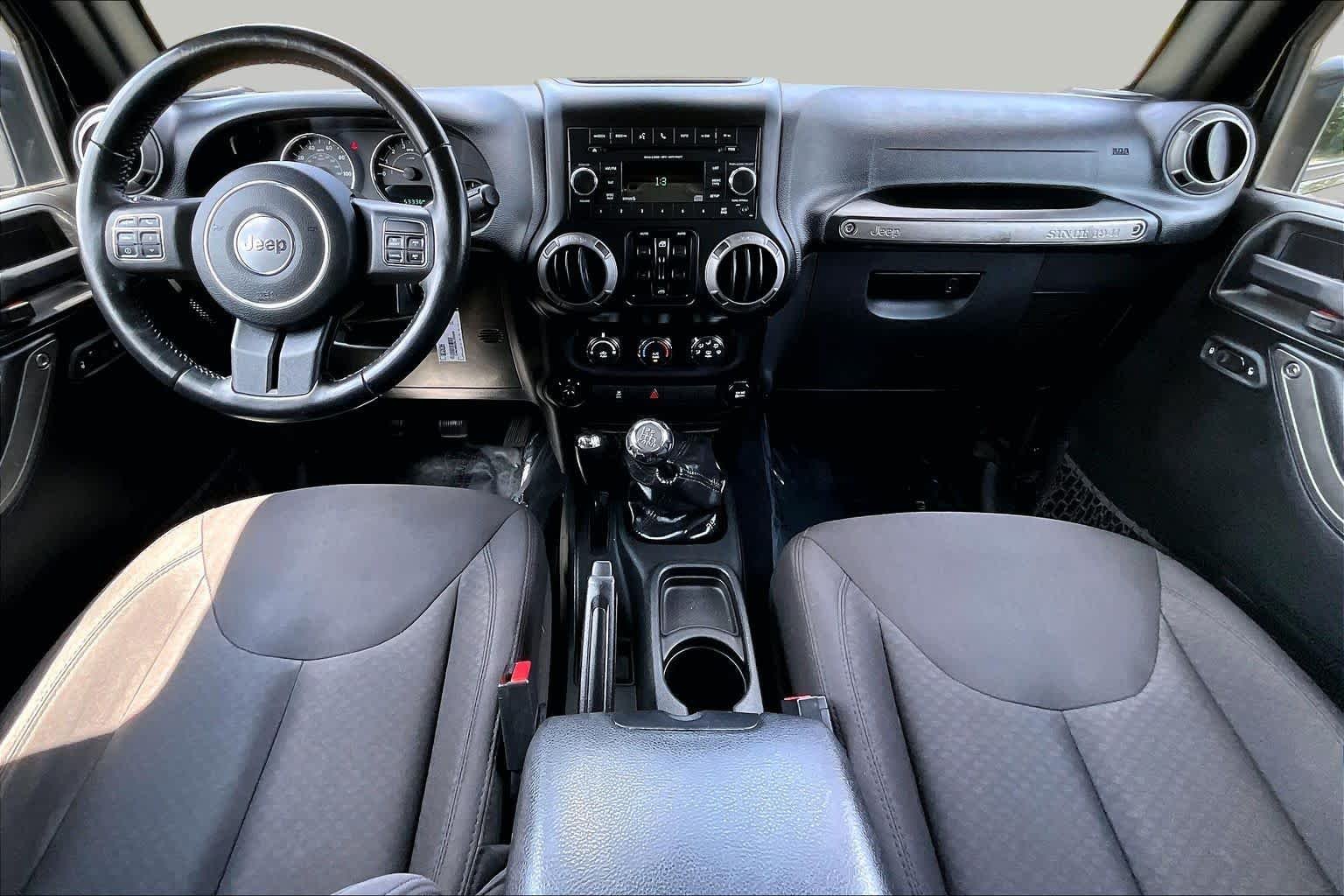 Used 2016 Black Clearcoat Jeep Sport image 16