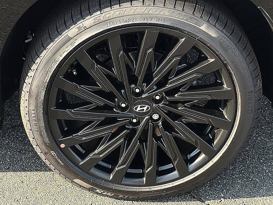 New 2027 Serenity White Hyundai Calligraphy AWD image 5