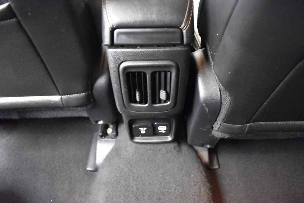 Used 2020 Black Jeep Limited image 22