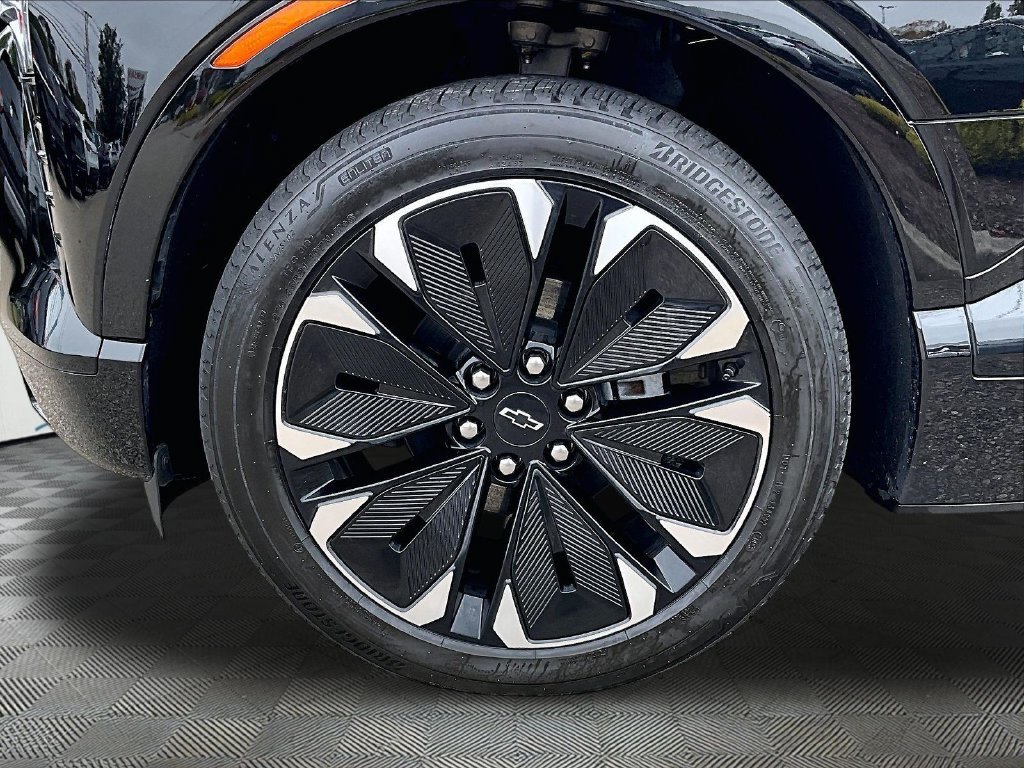 Used 2024 Black Chevrolet RS image 7