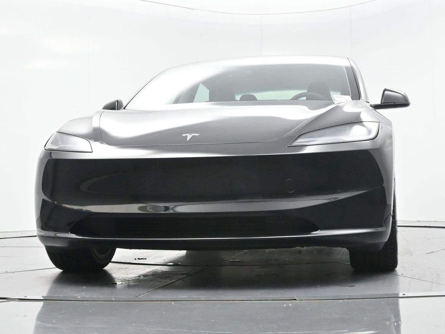 Used 2024 Black Tesla RWD *Ltd Avail* image 36