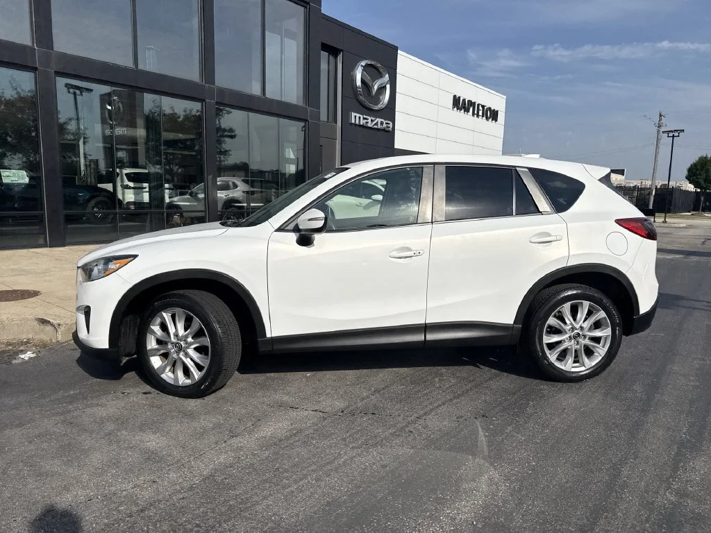 Used 2015 White Mazda Grand Touring image 8