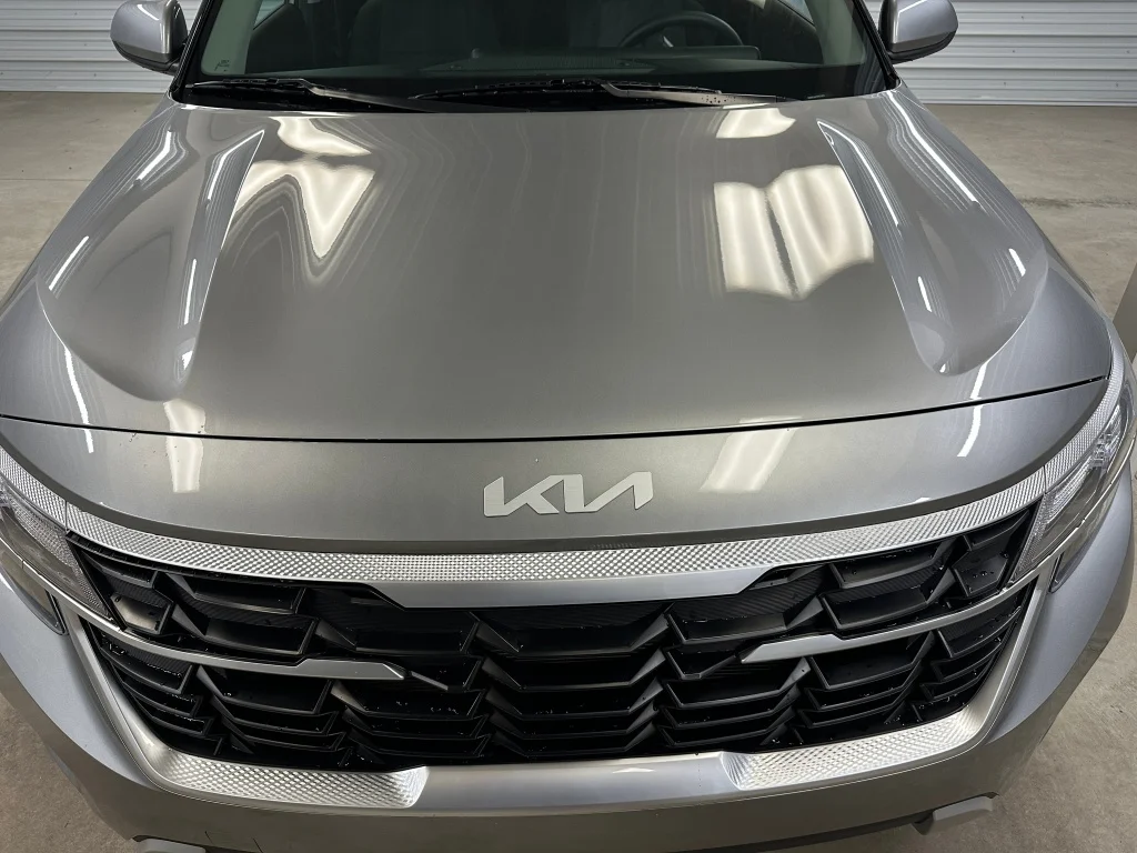 Certified Used 2024 Steel Gray Kia LX image 36