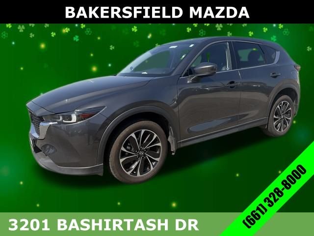 2023 Mazda CX-5 S Premium package
