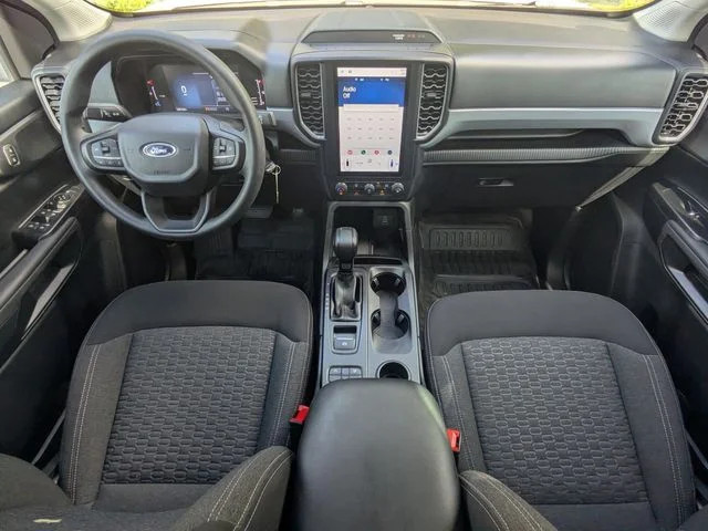 Certified Used 2025 Oxford White Ford XL image 15