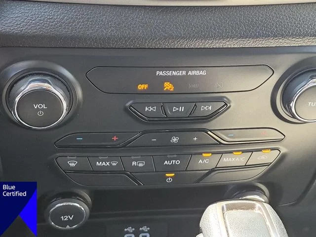 Used 2019 Red Ford XLT image 25