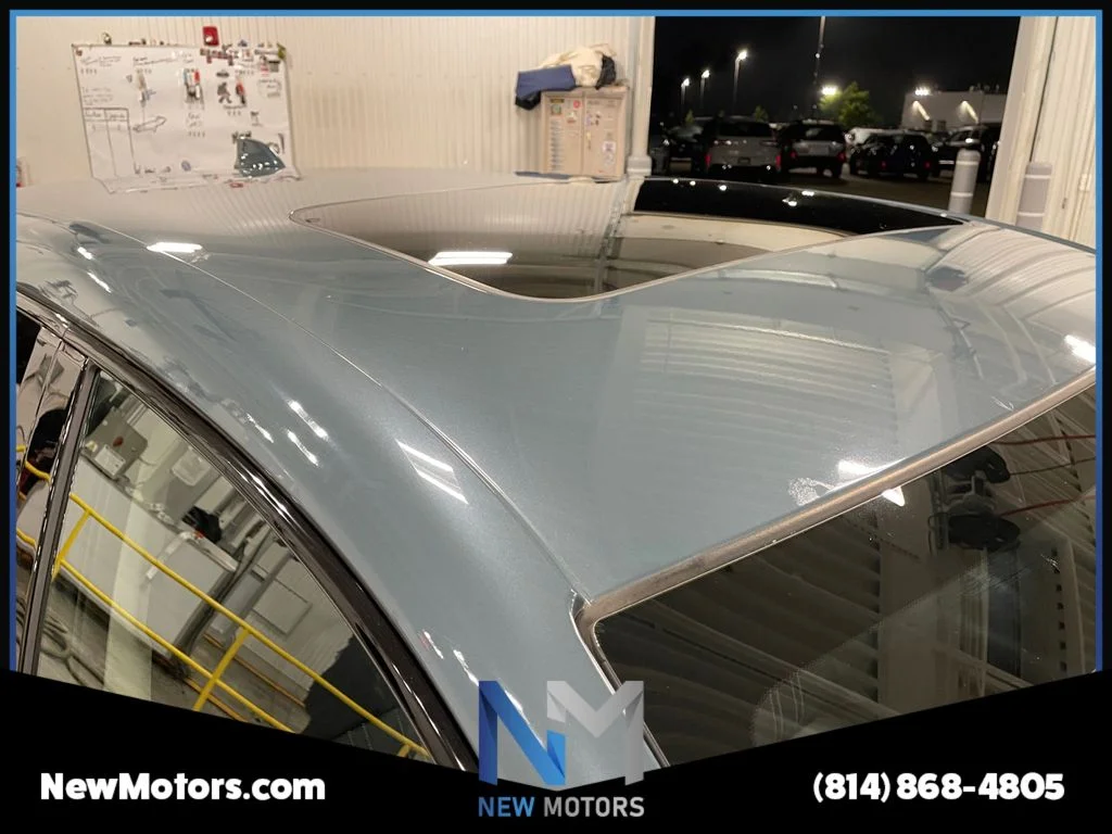 Used 2023 Blue Honda EX-L image 16