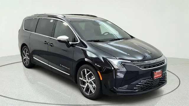 New 2027 Diamond Black Crystal Pearl-Coat Exterior Paint Chrysler Pinnacle image 27