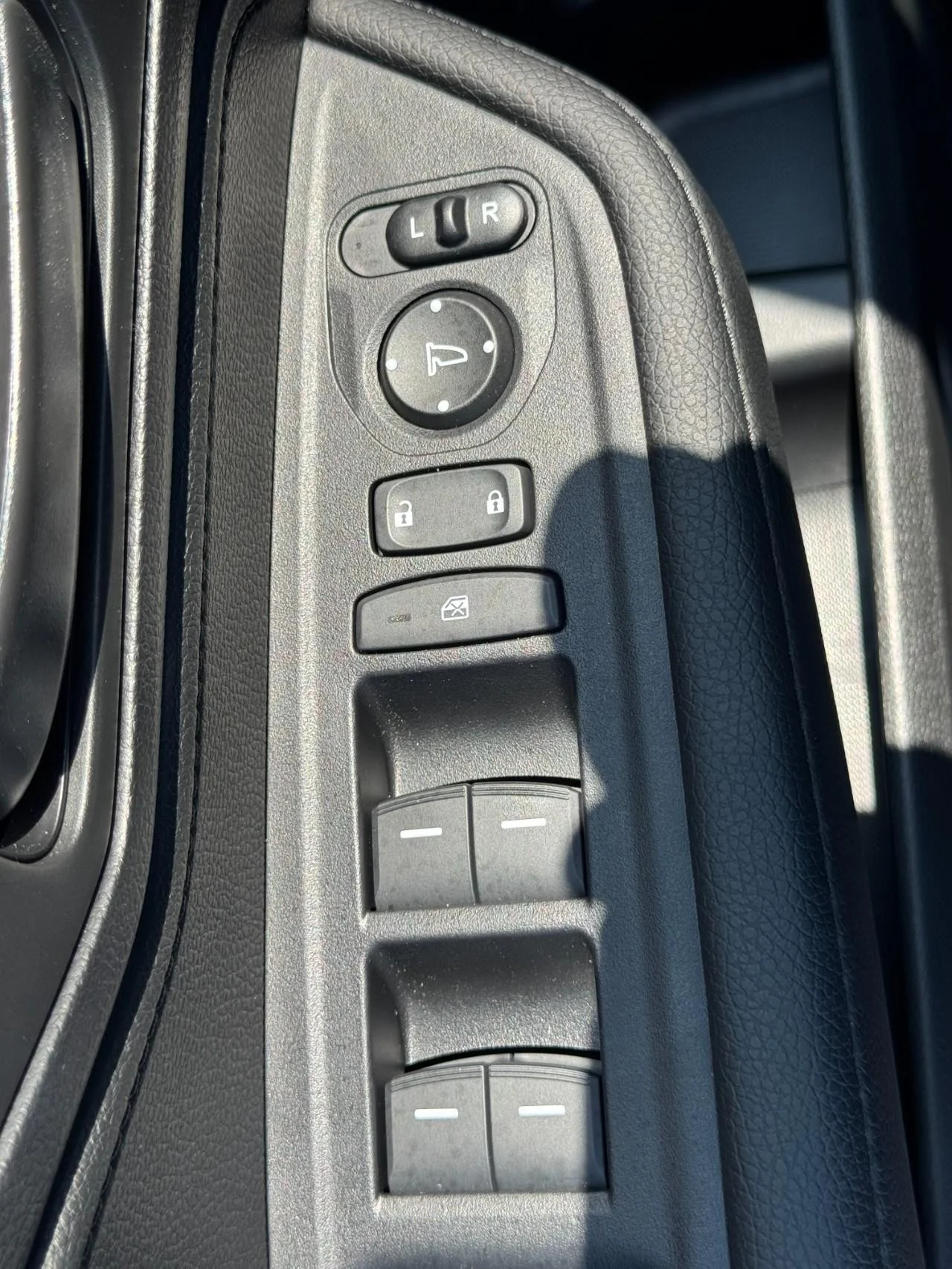 2026 Honda Odyssey Sport L - Photo 17