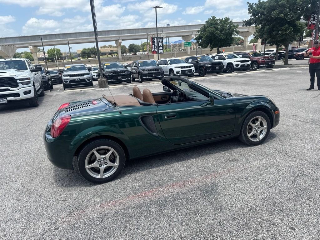 Used 2002 Green Toyota Base image 17
