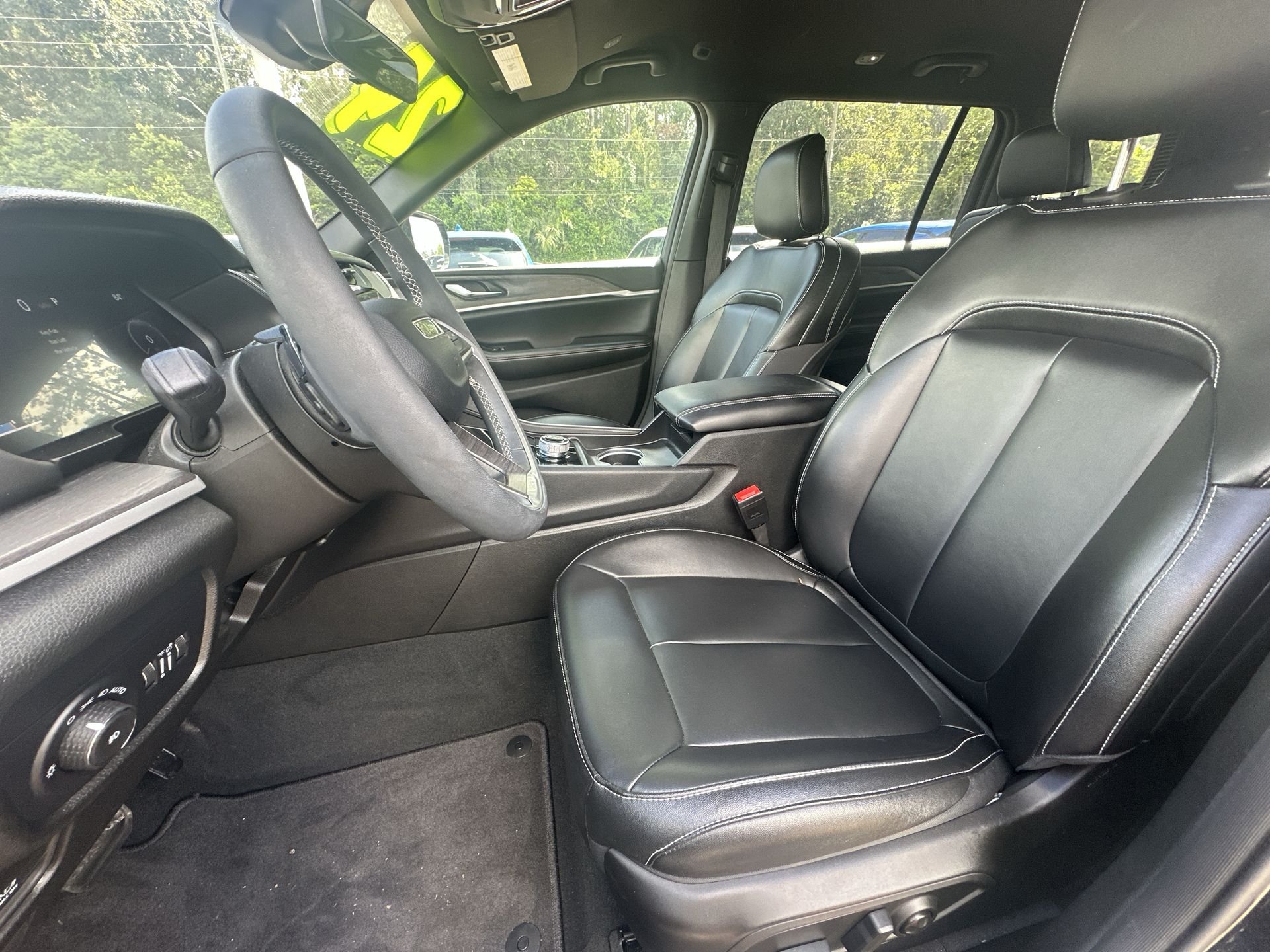 Used 2024 Black Jeep Limited image 20