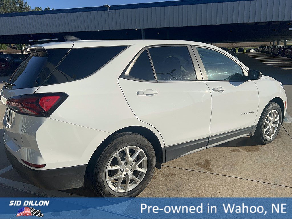 Used 2024 Summit White Chevrolet LS image 5