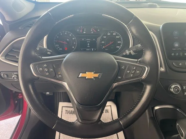Used 2021 Red Chevrolet RS image 37
