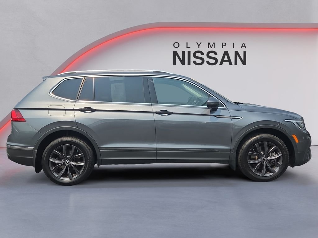 Used 2022 Gray Volkswagen 2.0T SE image 6