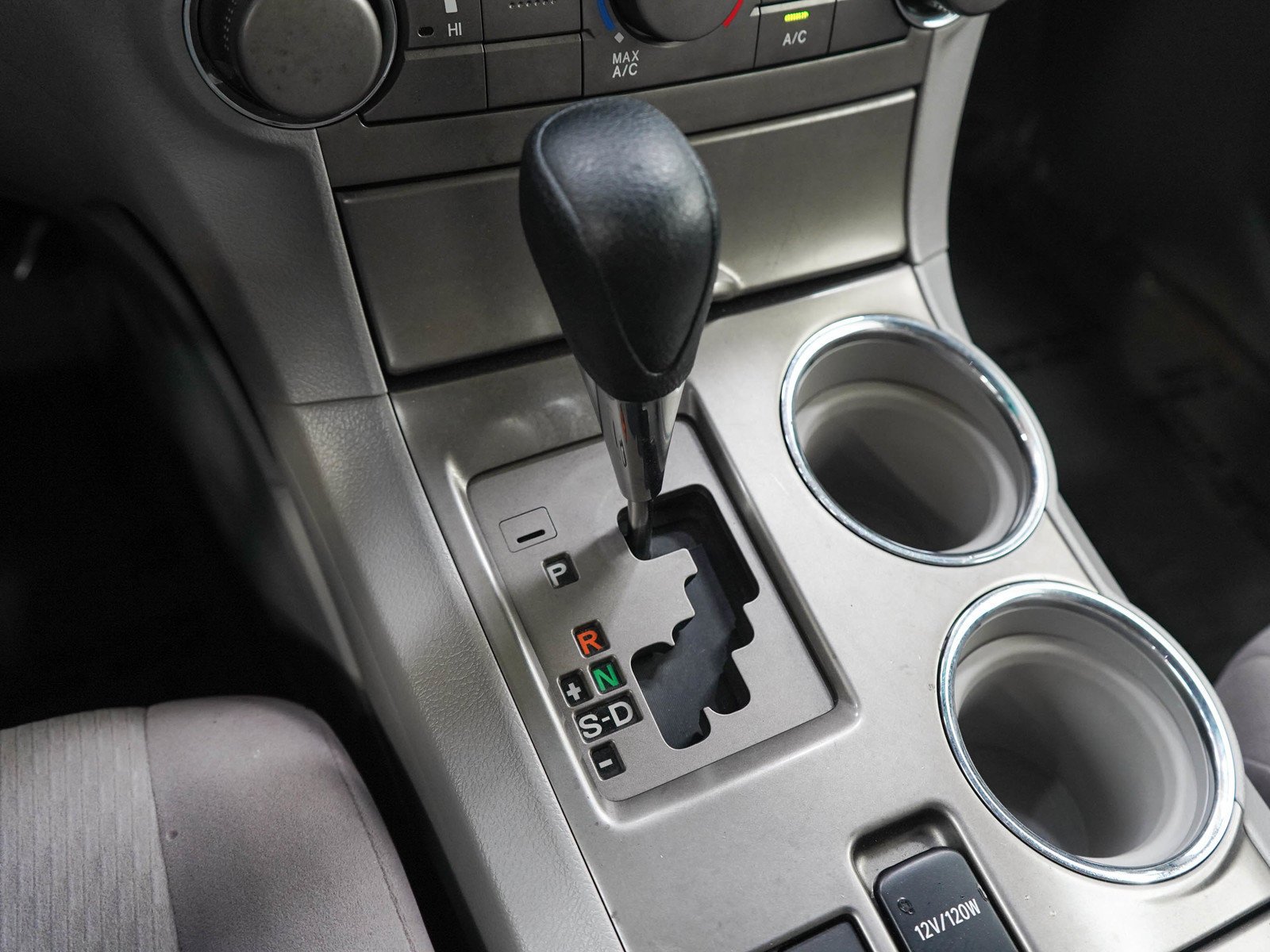 Used 2008 Magnetic Gray Metallic Toyota Base image 22