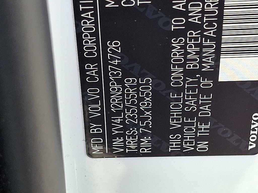 Used 2023 White Volvo B5 Plus Bright Theme image 28
