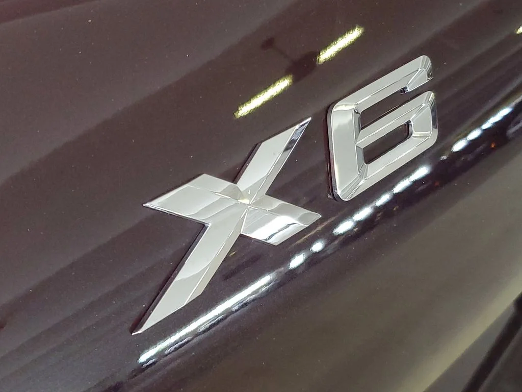 New 2027 Black Sapphire Metallic BMW xDrive40i image 6