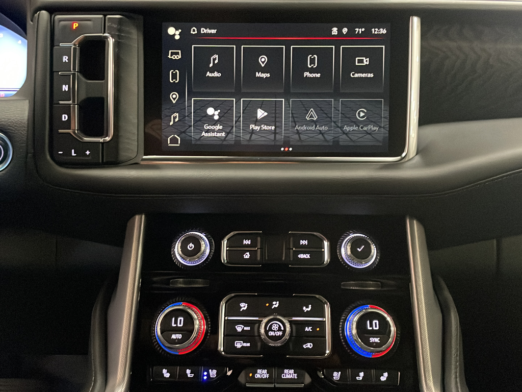 Used 2023 Silver GMC Denali image 33