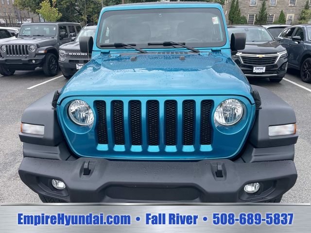 Used 2019 Bikini Pearlcoat Jeep Unlimited Sport S image 9