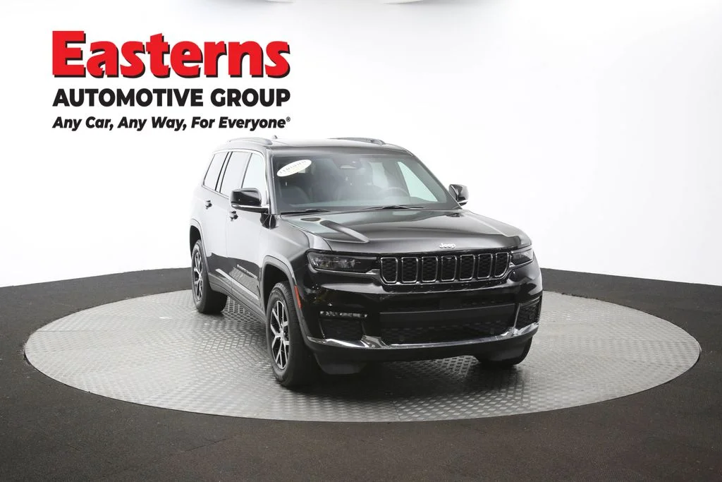 Used 2024 Black Jeep Limited image 53