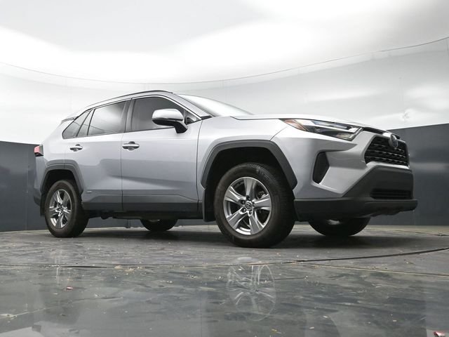 2023 Toyota RAV4 XLE - Photo 34