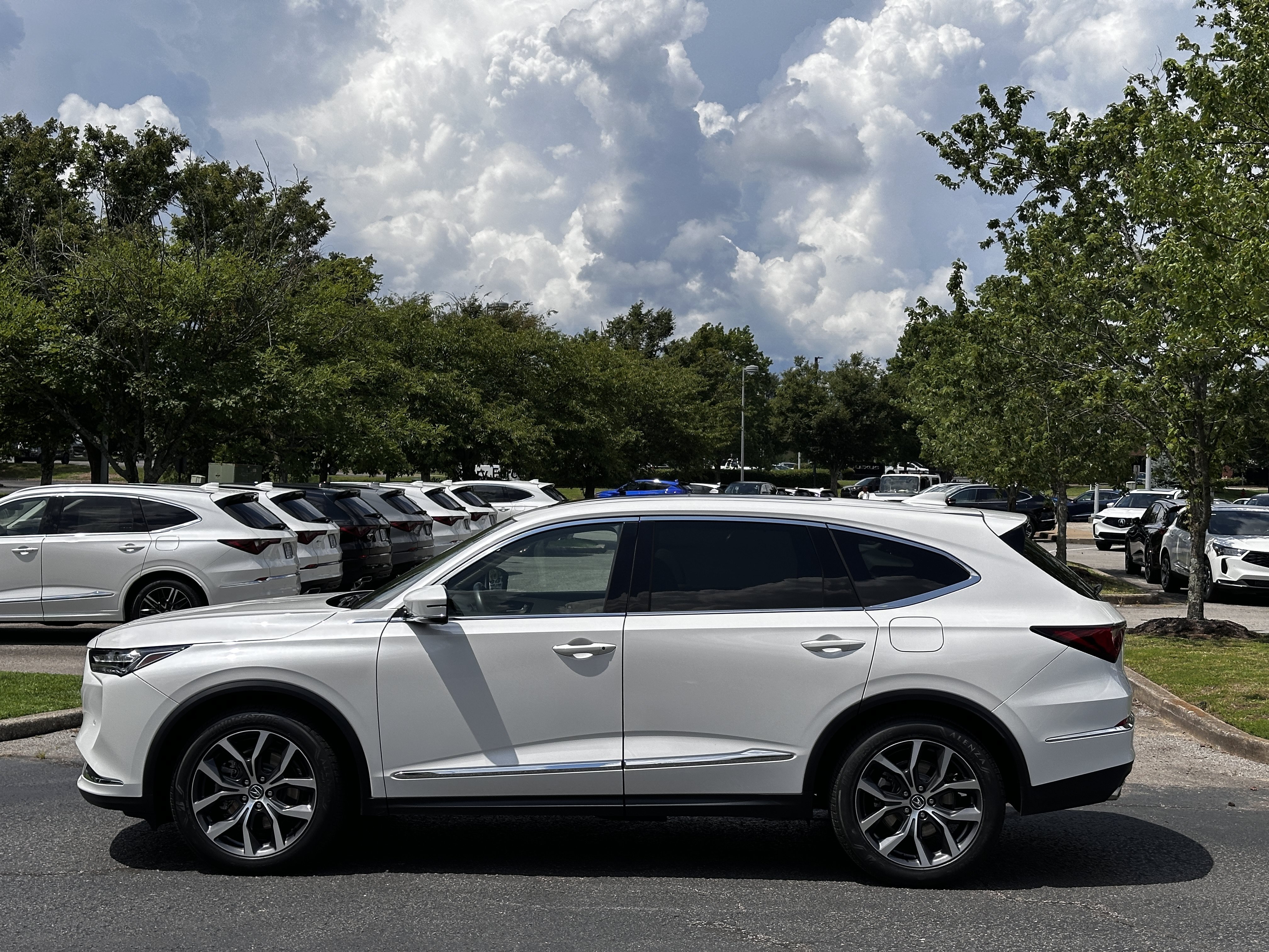 Used 2024 Platinum White Pearl Acura SH-AWD TECH image 23