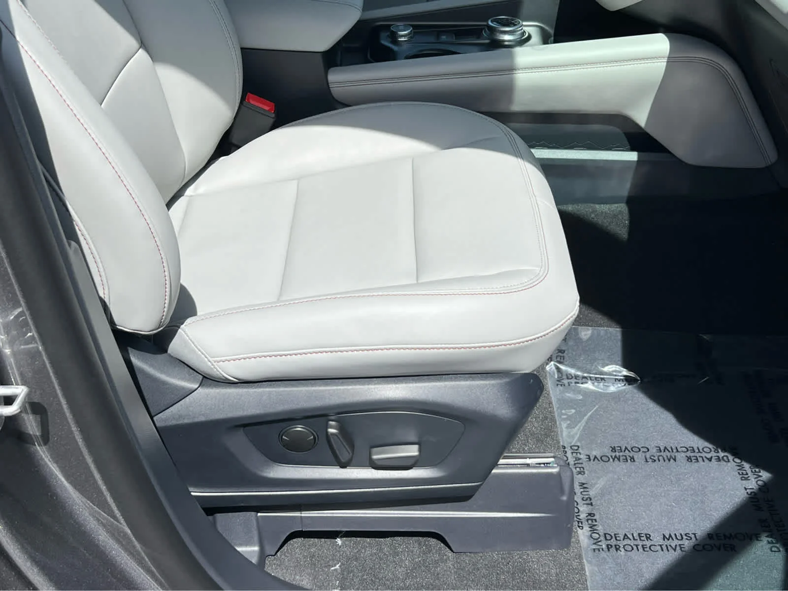 New 2026 Carbonized Gray Metallic Ford Active image 18