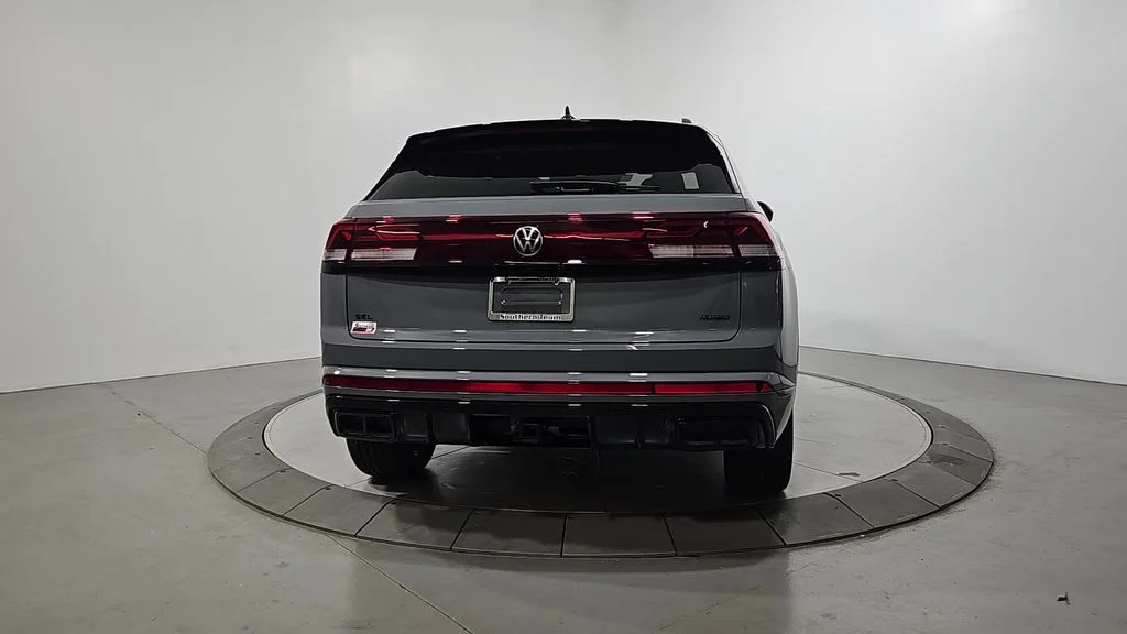New 2026 Gray Volkswagen 2.0T SEL R-Line Black image 4