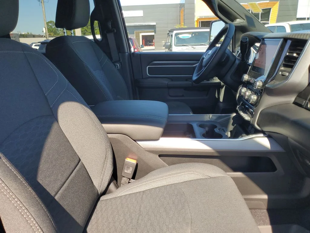 2026 RAM 2500 Big Horn - Photo 30